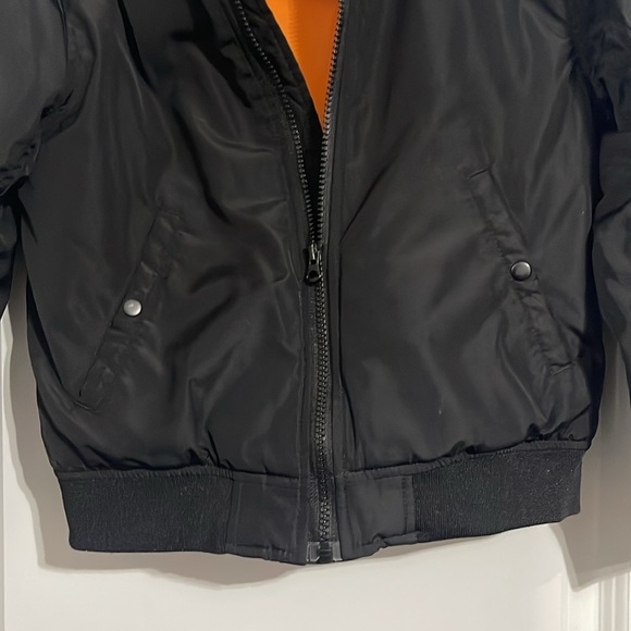 Bo’s jacker - Picture 2 of 4